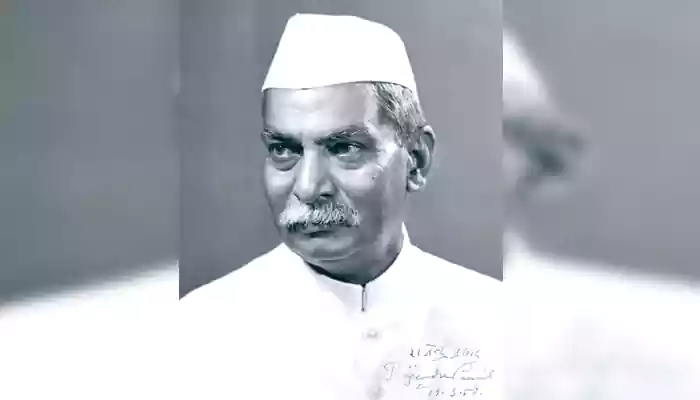 On This Day (Dec . 3 )- Dr. Rajendra Prasad's Birth Anniversary: The First President Of India's Books That Everyone Should Read